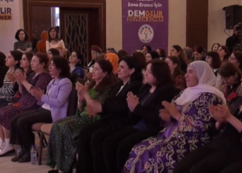 Tülay Hatimoğulları: Eşit temsiliyeti savunan tek partiyiz