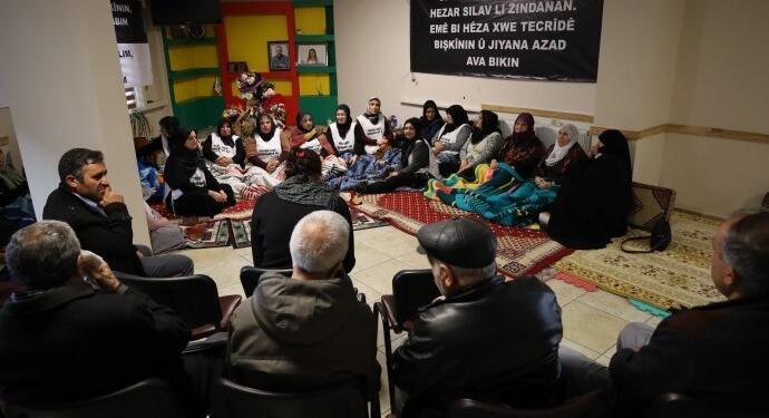 Adalet Nöbeti eylemlerinde uluslararası komplo protesto edildi