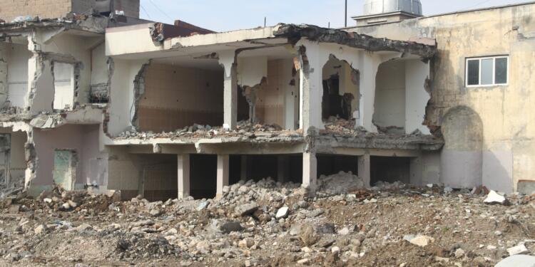 Kayyım  yurttaşın evine göz dikti