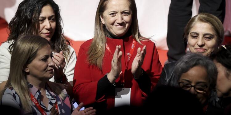 DİSK Genel Başkanlığına bir kez daha Arzu Çerkezoğlu seçildi