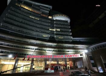 CHP’nin Esenyurt ve Güngören adayları çekildi: Ahmet Özer ve Yüksel Yalçın yeni adaylar