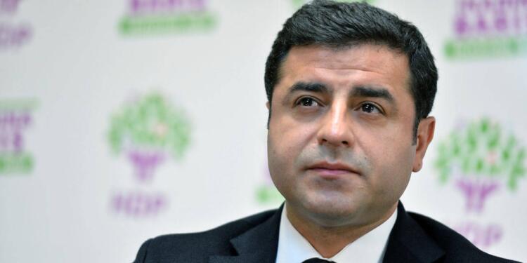 Selahattin Demirtaş’tan açıklama: Başak hanımın geri çekilmesi partimizin bilgisi dahilinde
