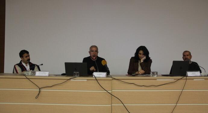 Riha’da Anadil paneli: Bir milletin dilini yasaklamak o milleti öldürmektir