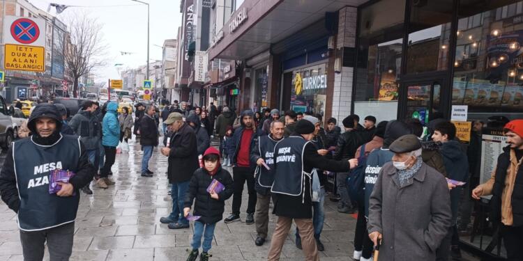 İstanbul ‘Özgürlük ve Demokrasi Mitingi’ne hazırlanıyor