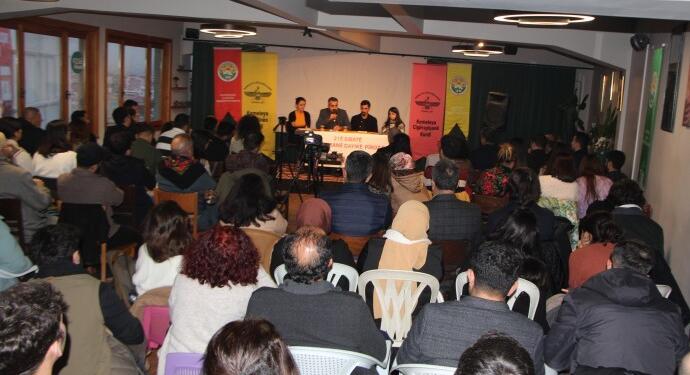 İstanbul’da Anadil Günü kapsamında panel düzenlendi