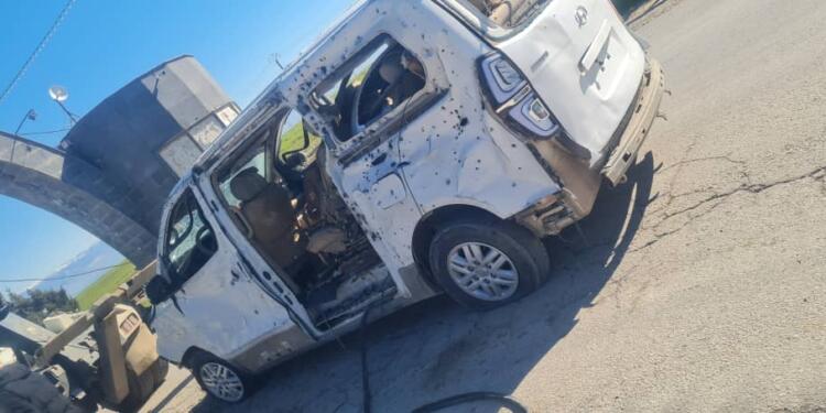 Türkiye Rojava’da 4 aracı hedef aldı