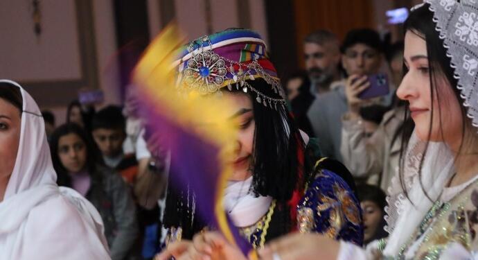 Silopiya’daki ‘Sanatsal Etkinlikler’de renkli görüntüler