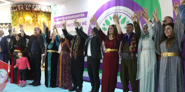 Wan belediye eşbaşkan adayları tanıtıldı