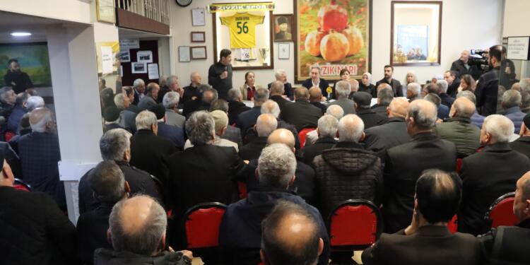 Yöre dernekleri ile buluşan Bakırhan: En iyisi biziz