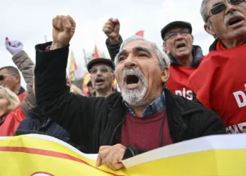 Emekliler seçim öncesi sokağa çıkacak