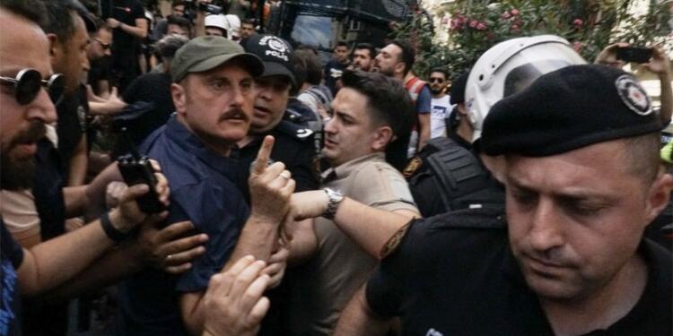 Taciz, darp ve tehdit olaylarında adı sık sık geçen polis Hanifi Zengin’e dava açıldı