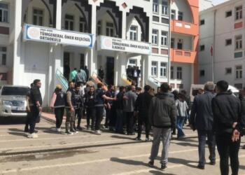 DEM Parti Şirnex: Herkesin gözü burada olmalı