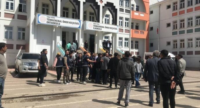 DEM Parti Şirnex: Herkesin gözü burada olmalı