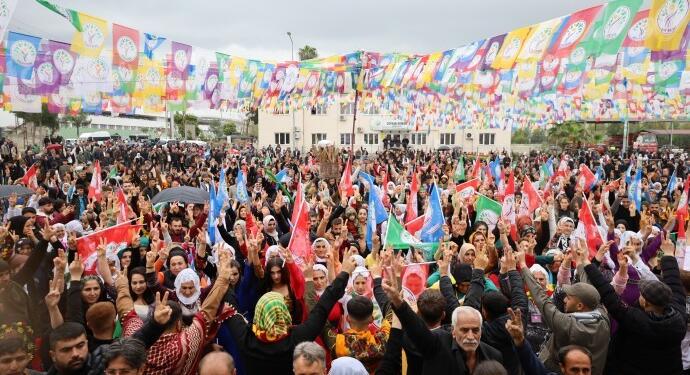 Adana – Eskişehir Newrozları | Barışın anahtarı İmralı’da