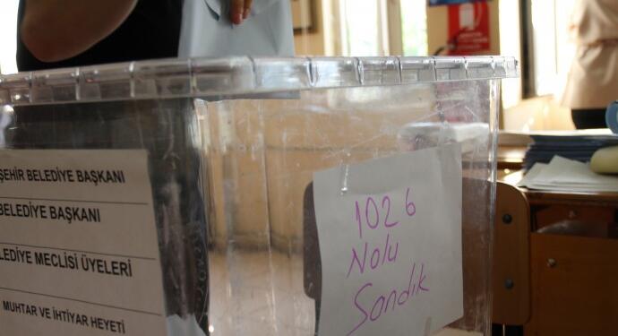 Hatay’da oy kullanma işlemleri konteynerlerde gerçekleşiyor