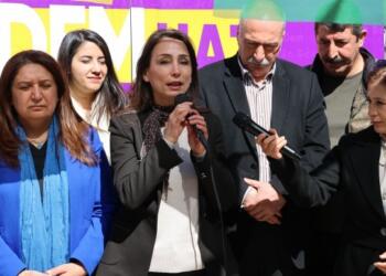 Hatimoğulları Xelfetî’de halkla buluştu: İmralı kapısı açılırsa barış mesajları akar’