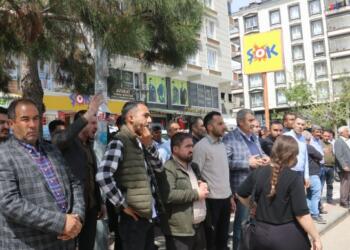 Sancar ve Öcalan halkı Xelfetî Adliyesi önüne çağırdı 