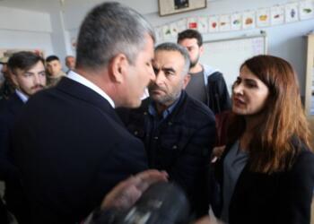 AKP adayı gazetecilere, milletvekiline ve avukata saldırdı