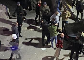 Şirnex’te polis kitleye saldırdı