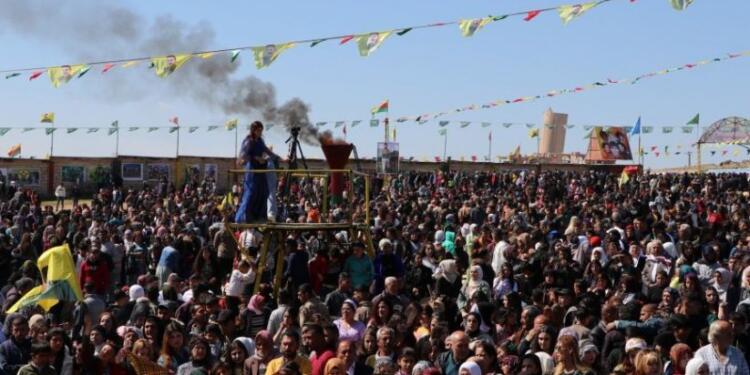 Şehba Newrozu | Newroz ateşi saldırı ve ambargoya karşı yakıldı