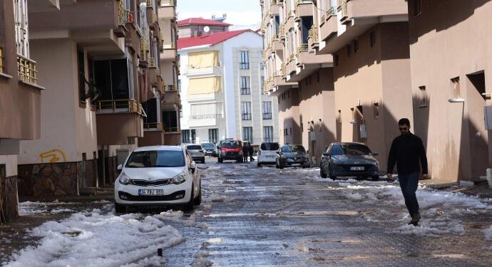 AKP’li başkan ve aday evini su basan yurttaşa saldırdı