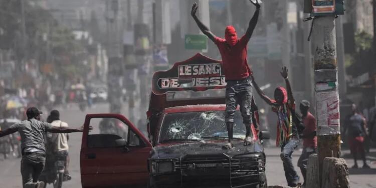 Haiti’de mafya cezaevi bastı: 3600 firar