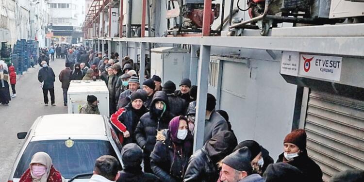 AKP’nin büyük başarısı: Kuyruk