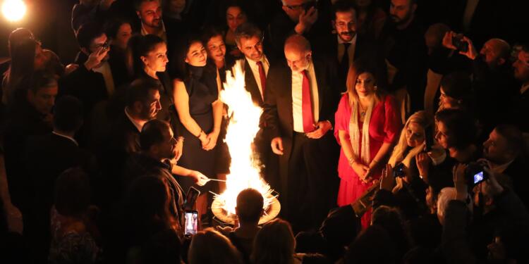 Amed’de Newroz resepsiyonu: Toplumdan yükselen sese kulak verin