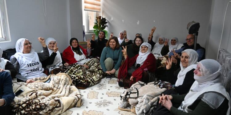 Adalet Nöbetleri birçok kentte devam etti