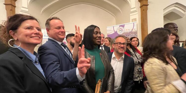 Churchill House’da Newroz resepsiyonu