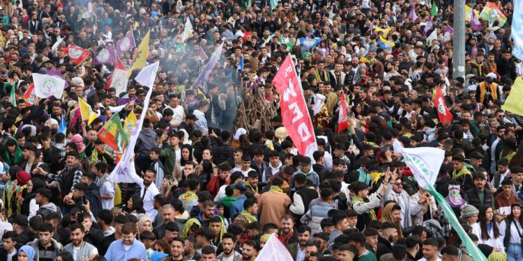 Dîlok Newrozu | Alandan ‘tecride karşı direniş, çözüm için mücadele’ mesajı