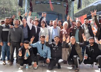 AKP’nin hilelerine karşı binlerce hareketli seçmen başvurusu