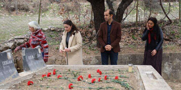 Mazlum Doğan mezarı başında anıldı