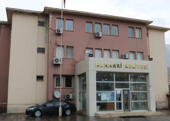 Kürt siyasetçilere 27 yıl hapis cezası