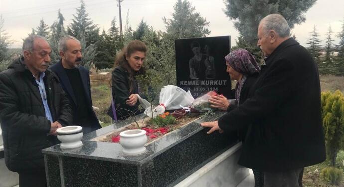 Kemal Kurkut mezarı başında anıldı