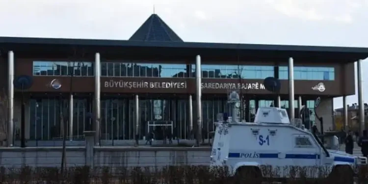 Wan kayyımı giderayak talanı hızlandırdı