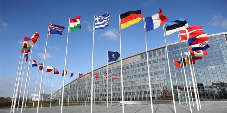 İsveç NATO’nun 32’inci üyesi oldu