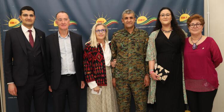 Paris’te Newroz resepsiyonu: Kürtlerin cesareti ilham veriyor