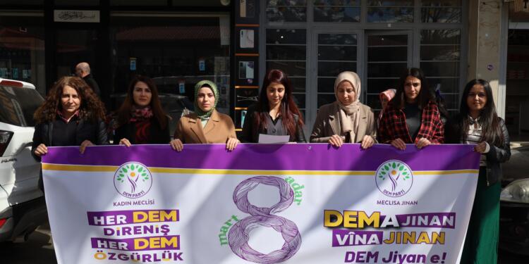 Kadınlar 8 Mart’ta alanlara çağırdı