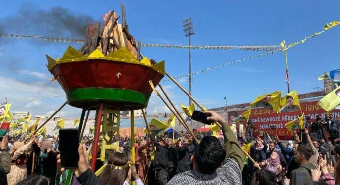 Rojava’da 8 ayrı kentte Newroz kutlaması