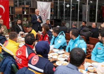 Vali, kaymakam ve komutan AKP için çalışıyor