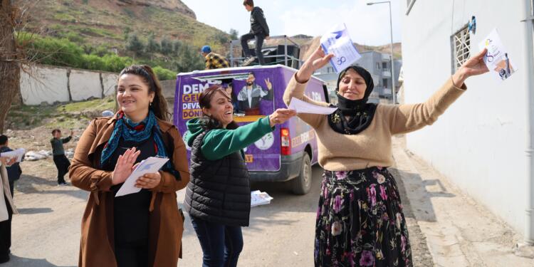 5 kentte 8 Mart etkinliği