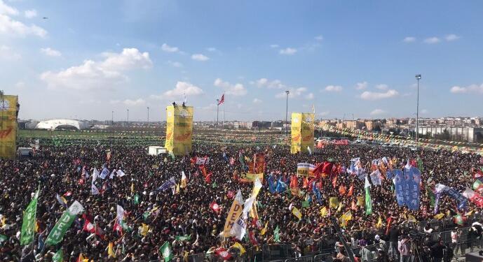 Yenikapı’da siyasi parti ve örgütlerden ‘birlikte mücadele’ mesajı