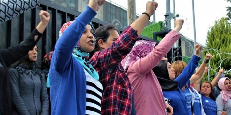 Kadınlar 1 Mayıs’ta Taksim’de: Buradayız, güçlüyüz