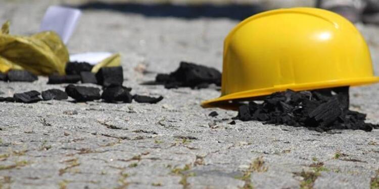 Hafriyat kamyonunun altında kalan işçi hayatını kaybetti