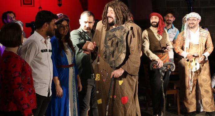 Amed Tiyatro Festivali’nin startı verildi