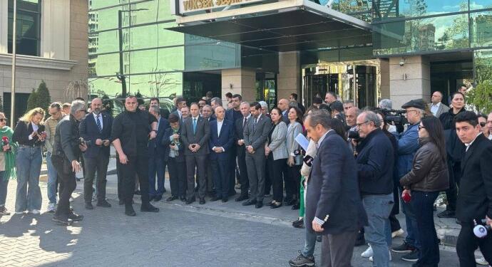 CHP’liler YSK önünde: Ölü seçmenler nasıl oy kullandı?