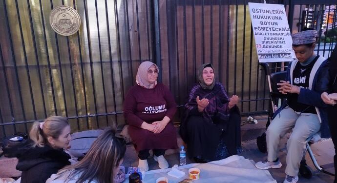Emine Şenyaşar’ın ‘adalet’ nöbeti 73’üncü gününde
