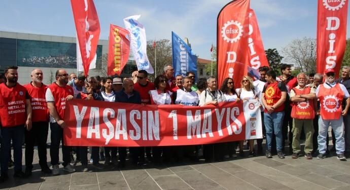 1 Mayıs çağrısı: Adaletsiz düzene karşı bir elimizde karanfillerimizle 1 Mayıs alanlarına!