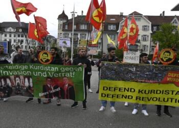 İsviçre’de Özgür Basına yönelik saldırılar protesto edildi